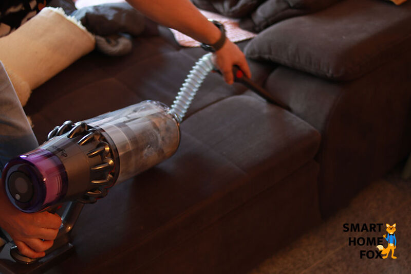 The flexible hose in use